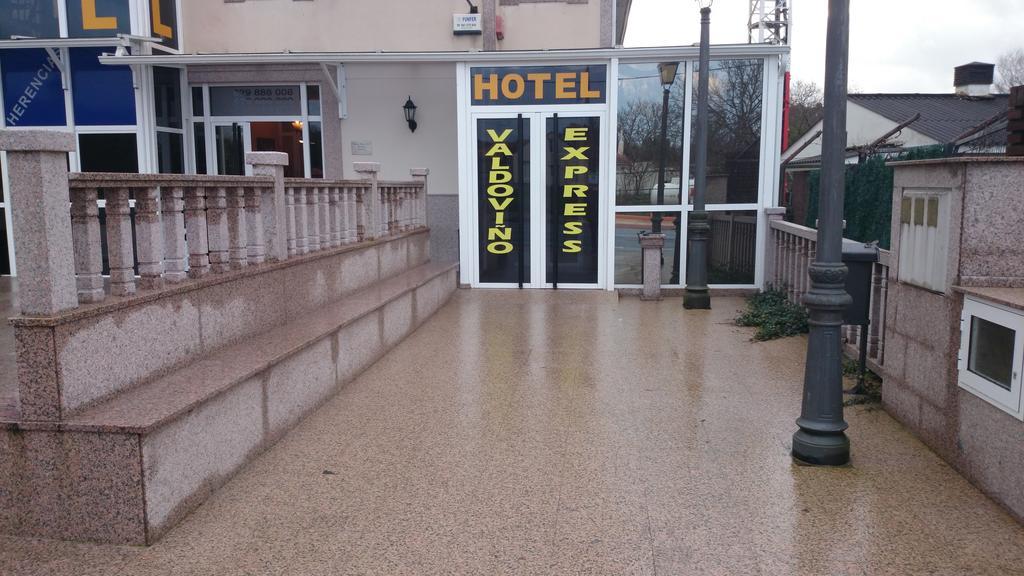 Hotel Valdoviño المظهر الخارجي الصورة
