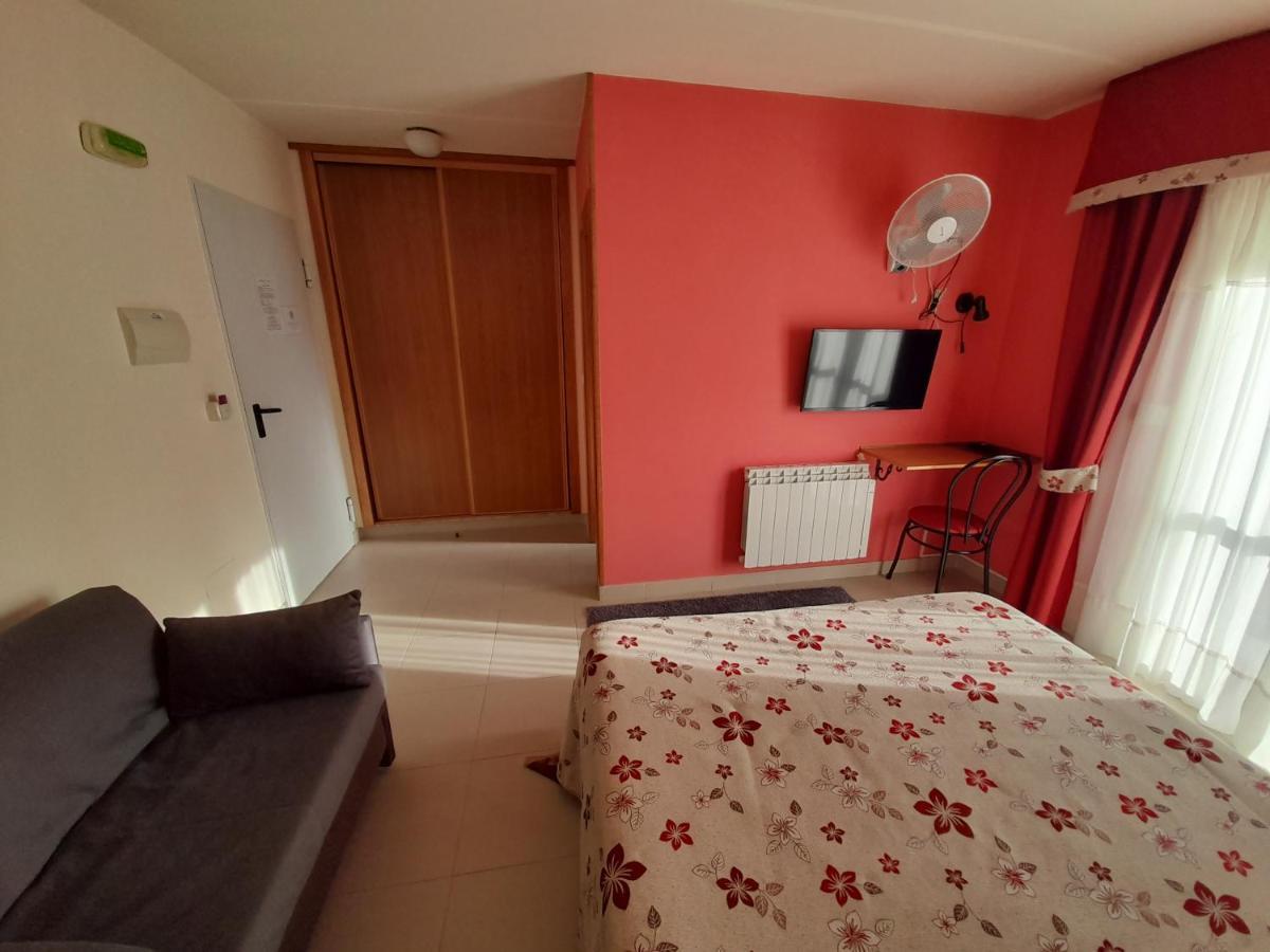 Hotel Valdoviño المظهر الخارجي الصورة